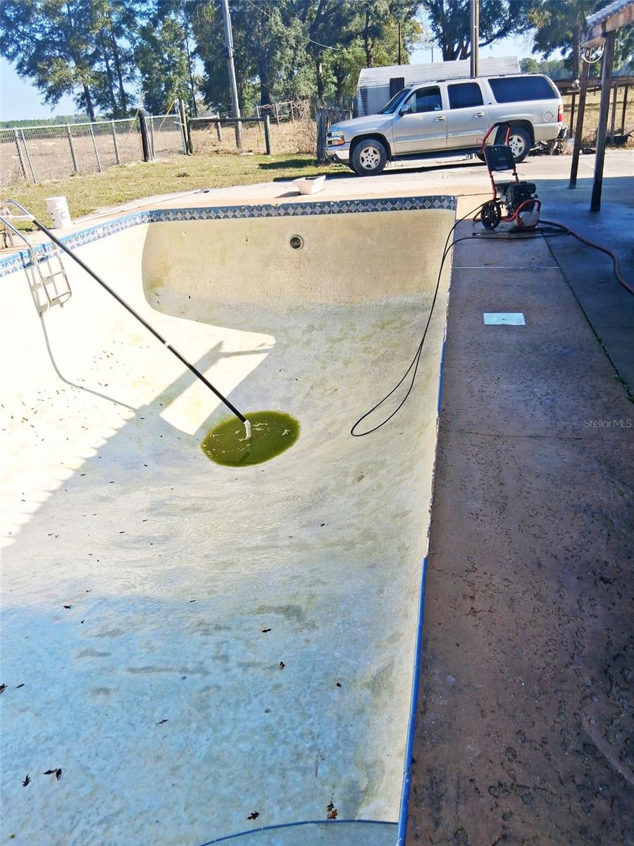 Image 39 of 72 For 5751 127 Place