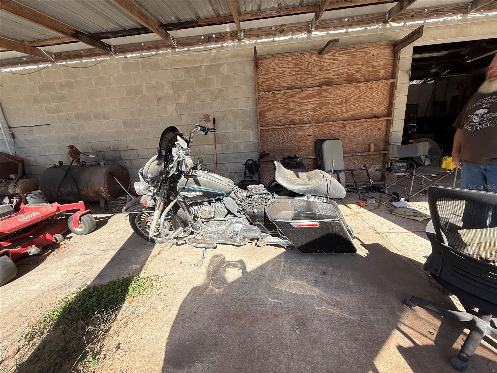 Image 64 of 72 For 5751 127 Place