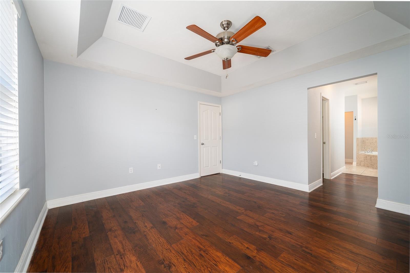 Image 17 of 35 For 7931 88th Street