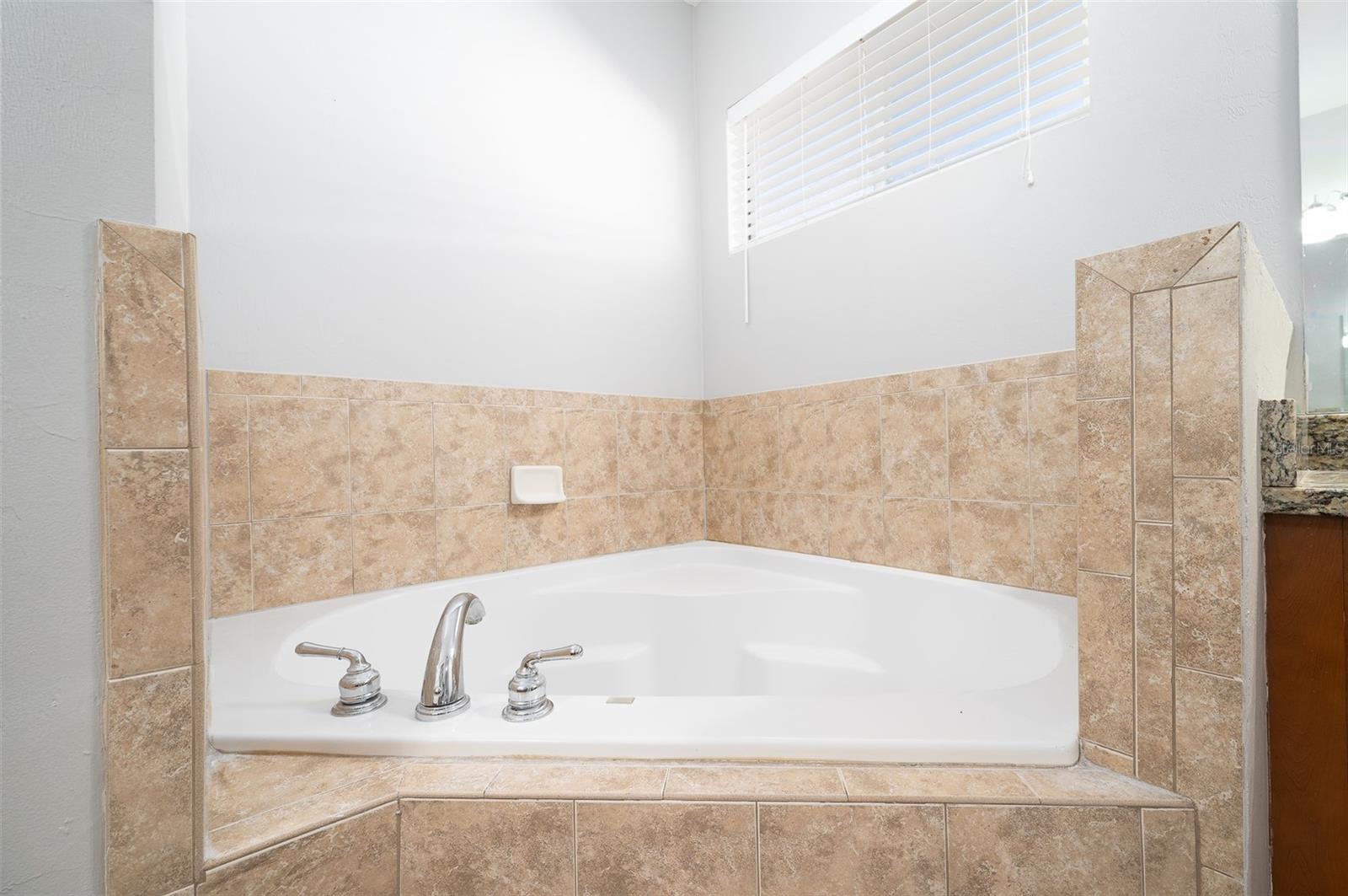 Image 21 of 35 For 7931 88th Street