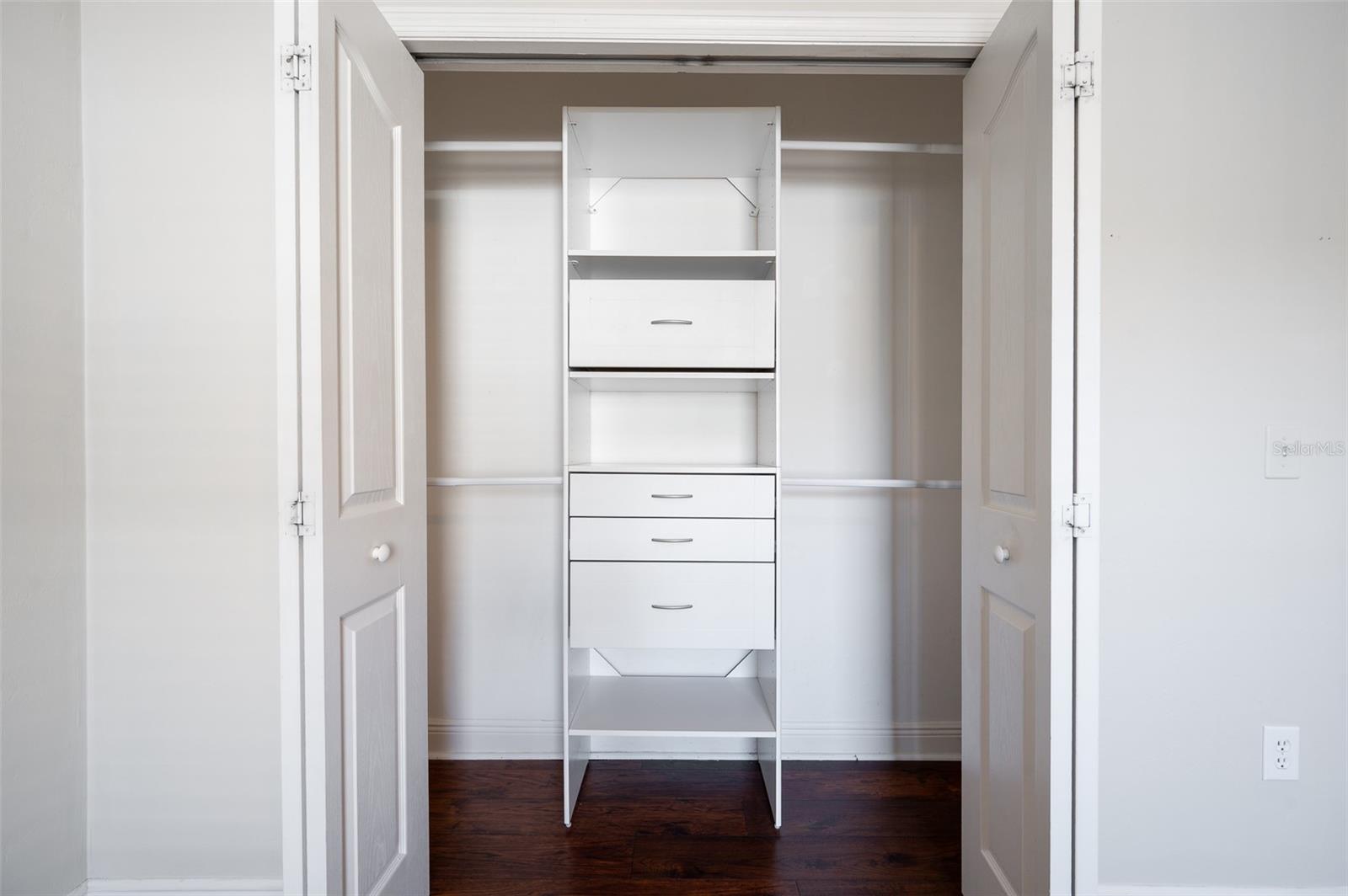 Image 25 of 35 For 7931 88th Street