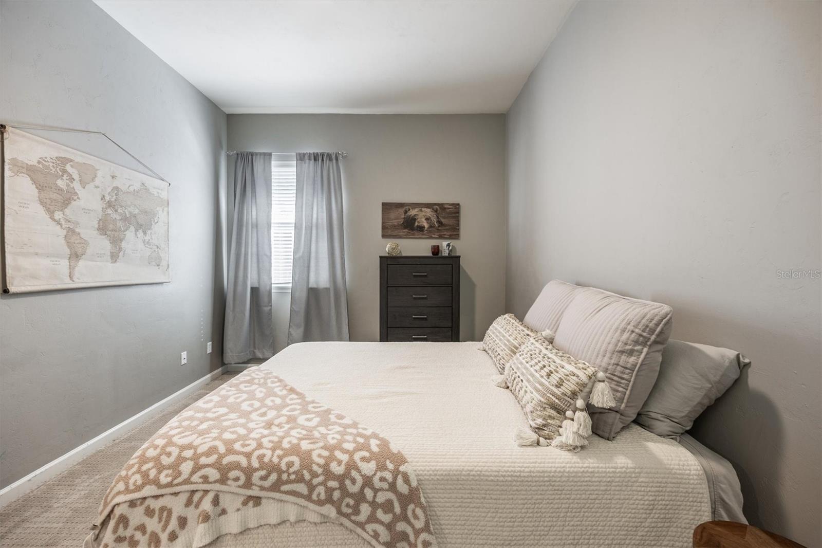 Image 19 of 50 For 13441 5th Lane