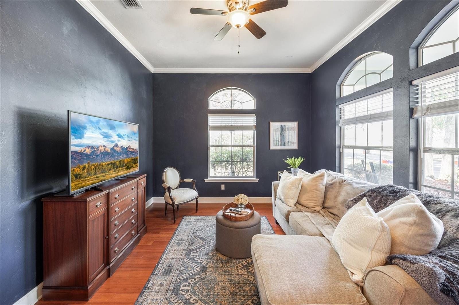 Image 3 of 50 For 13441 5th Lane