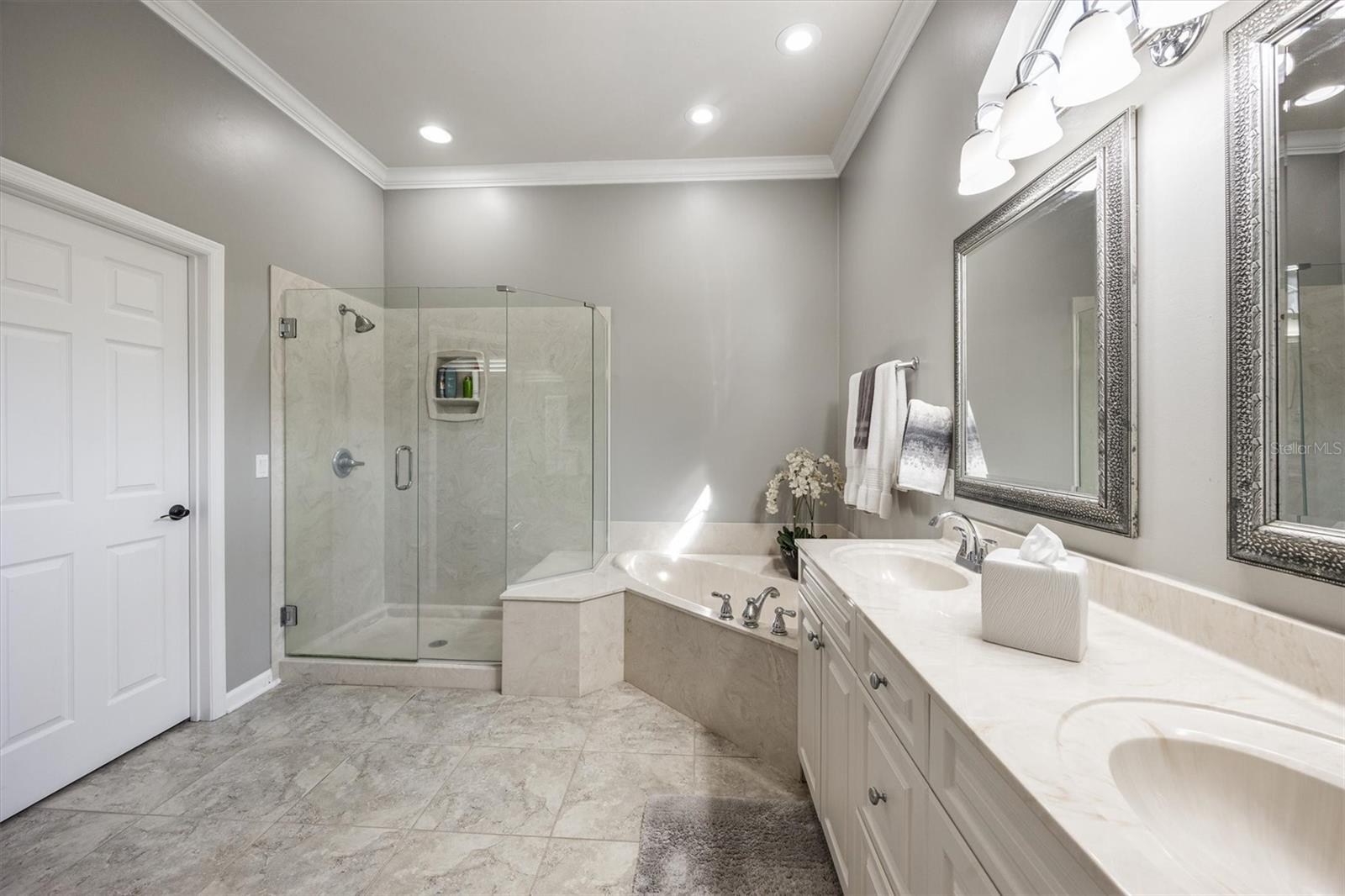 Image 30 of 50 For 13441 5th Lane