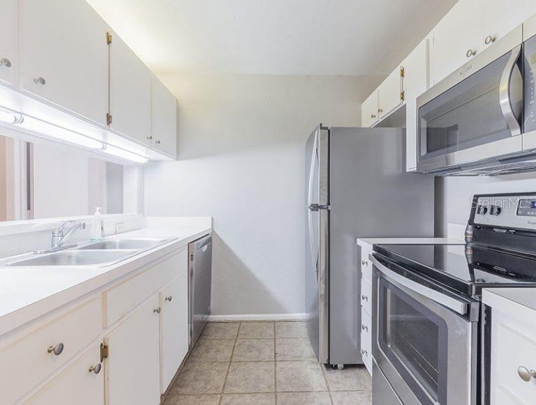 Image 5 of 17 For 4000 23rd Street 3-208, #3