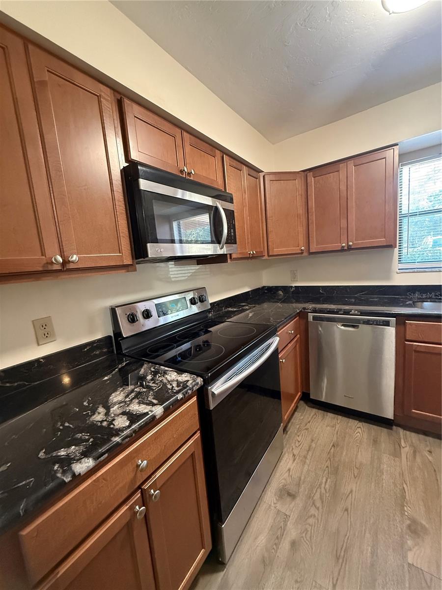 Image 4 of 29 For 2160 70th Terrace