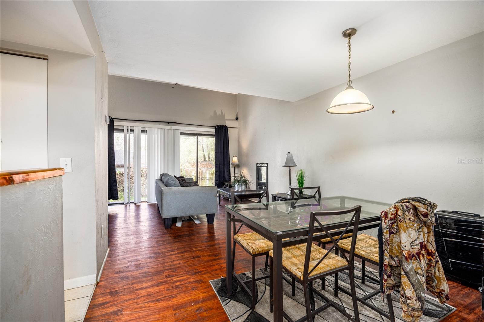 Image 8 of 25 For 4404 70th Terrace A