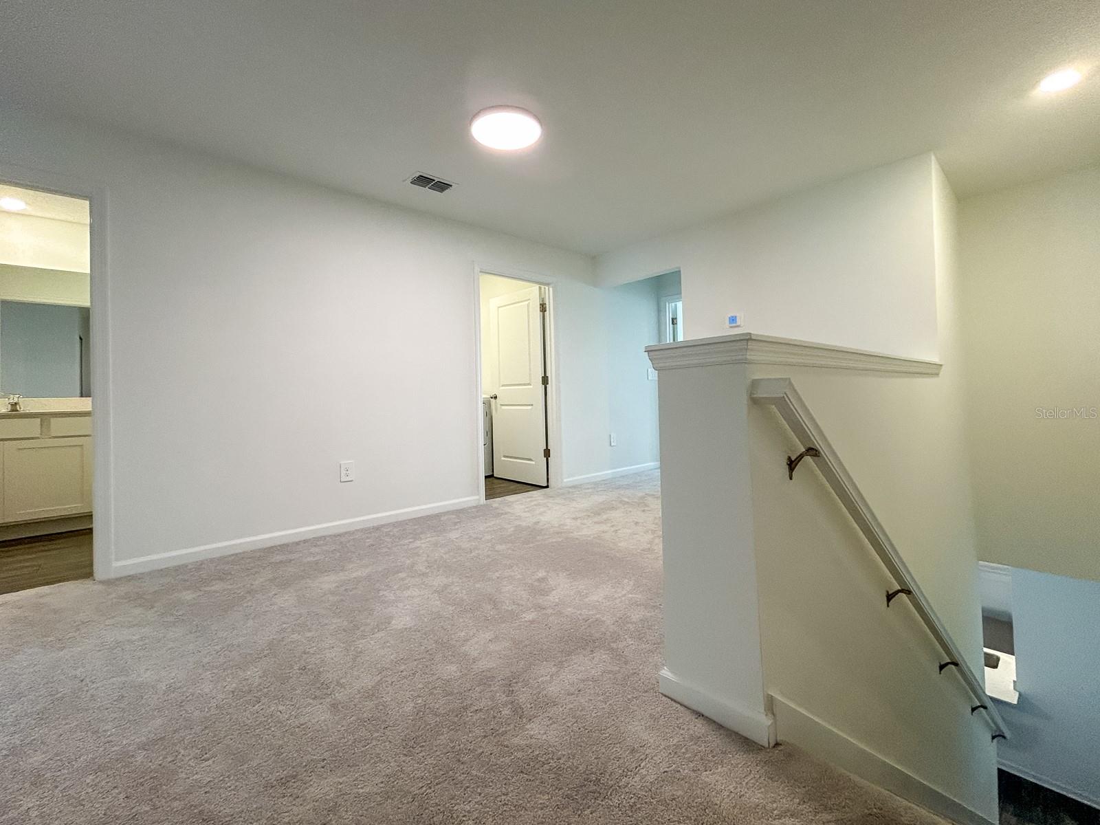 Image 14 of 35 For 14435 164th Road