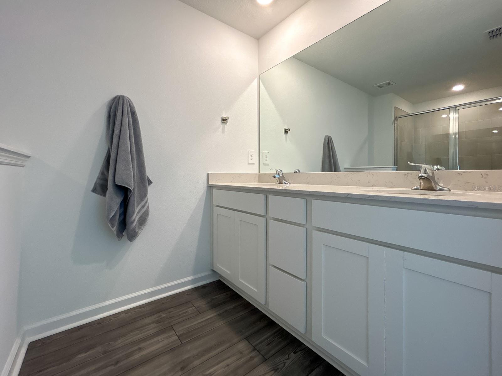 Image 31 of 35 For 14435 164th Road