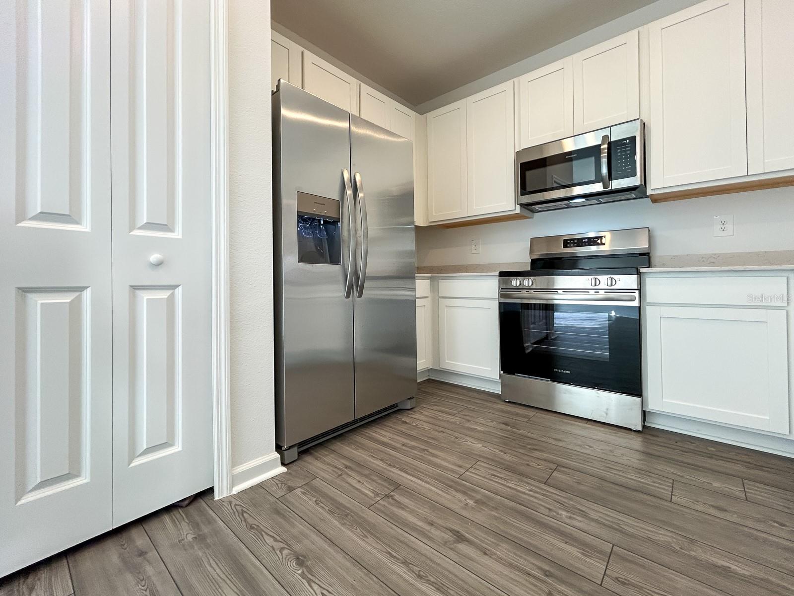 Image 8 of 35 For 14435 164th Road