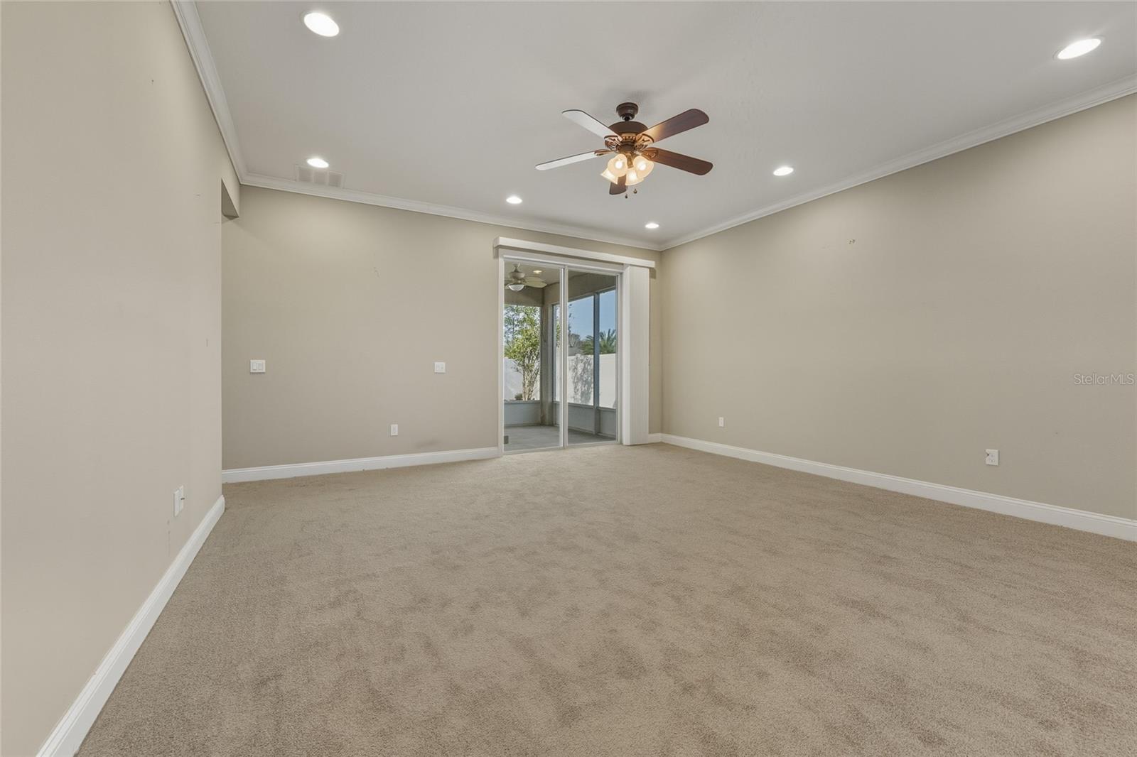 Image 26 of 31 For 944 251st Drive