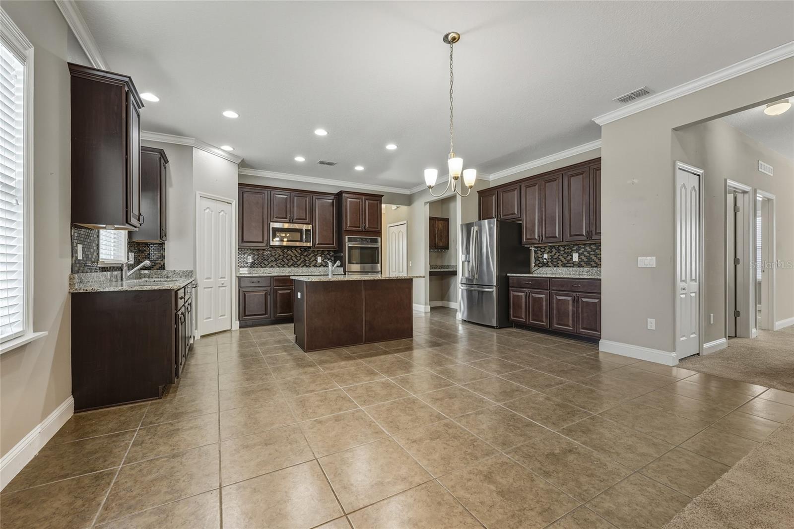 Image 8 of 31 For 944 251st Drive