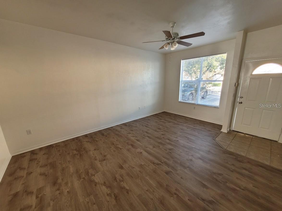 Image 5 of 19 For 3890 20th Avenue 1712