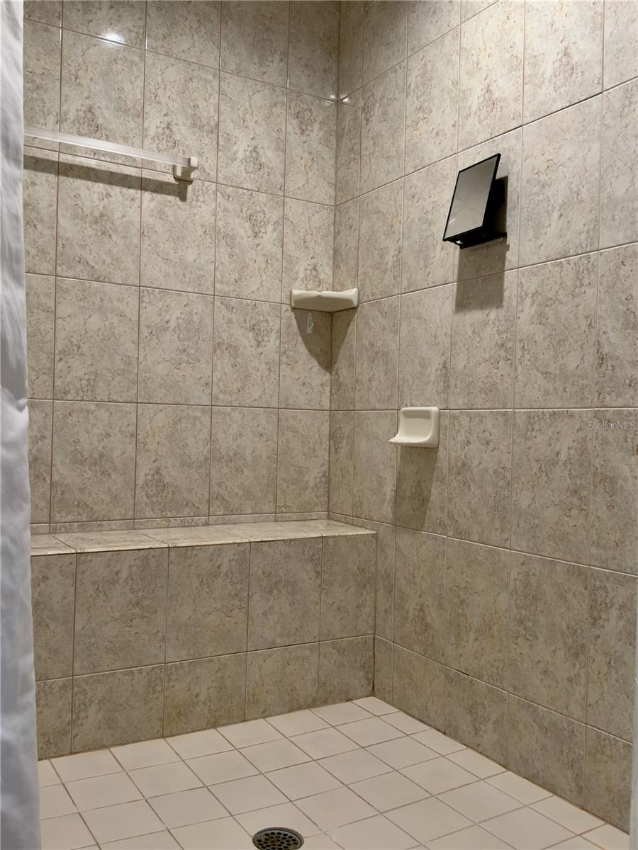 Image 27 of 83 For 4708 73rd Trail