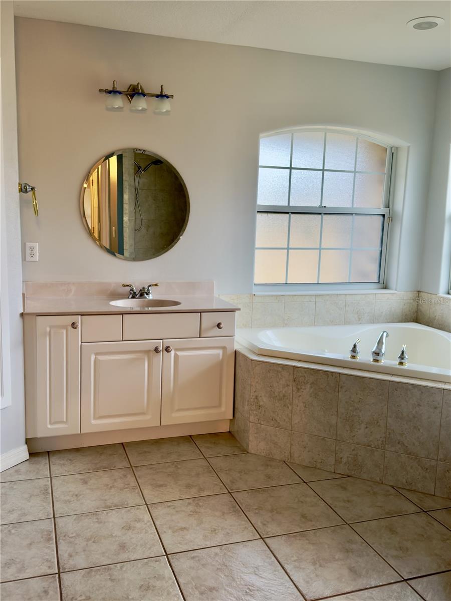 Image 33 of 83 For 4708 73rd Trail