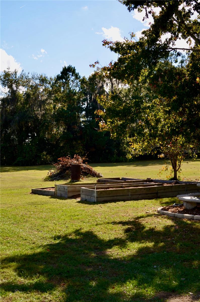 Image 6 of 83 For 4708 73rd Trail