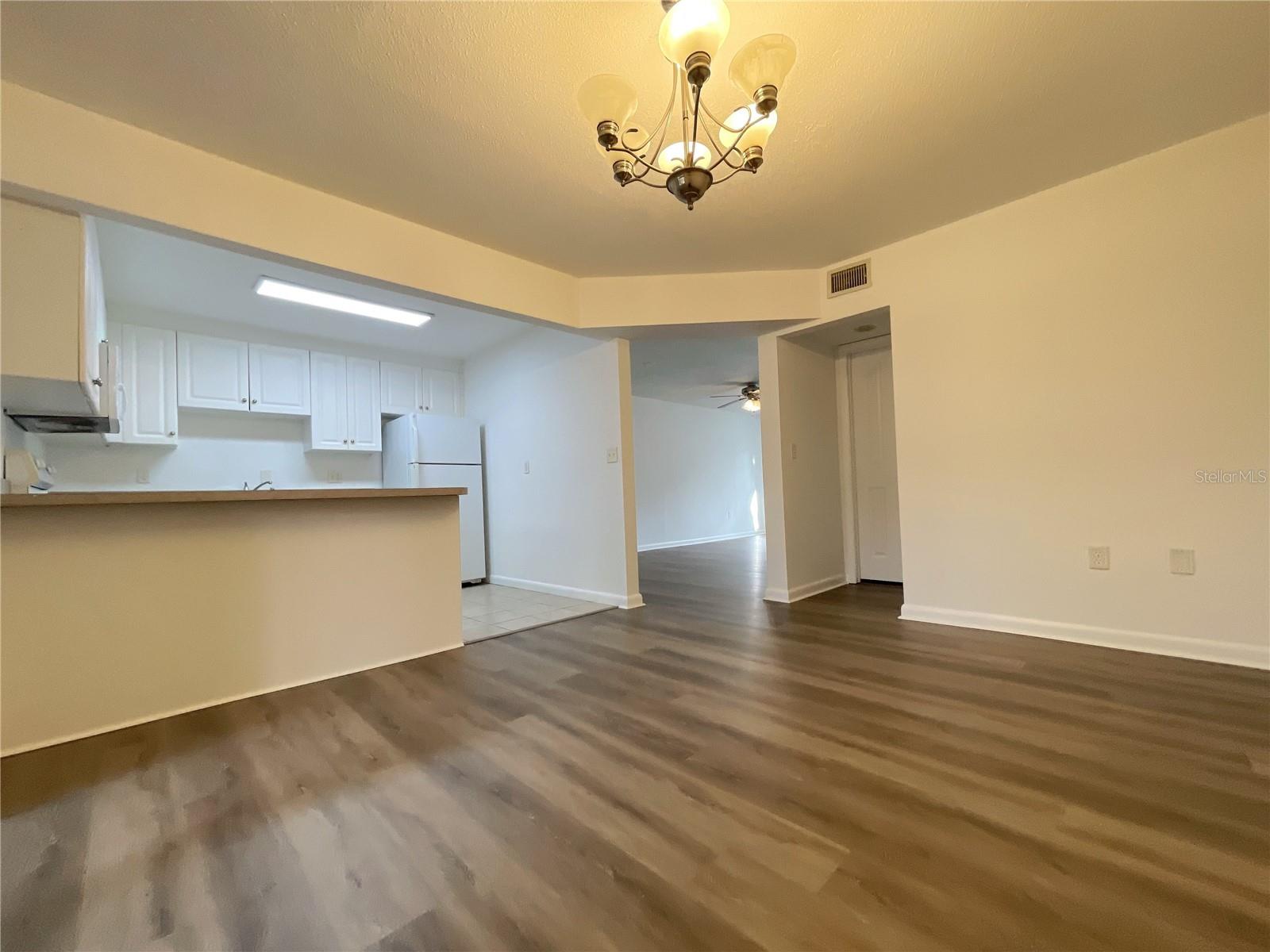 Image 21 of 37 For 501 75th Street C4