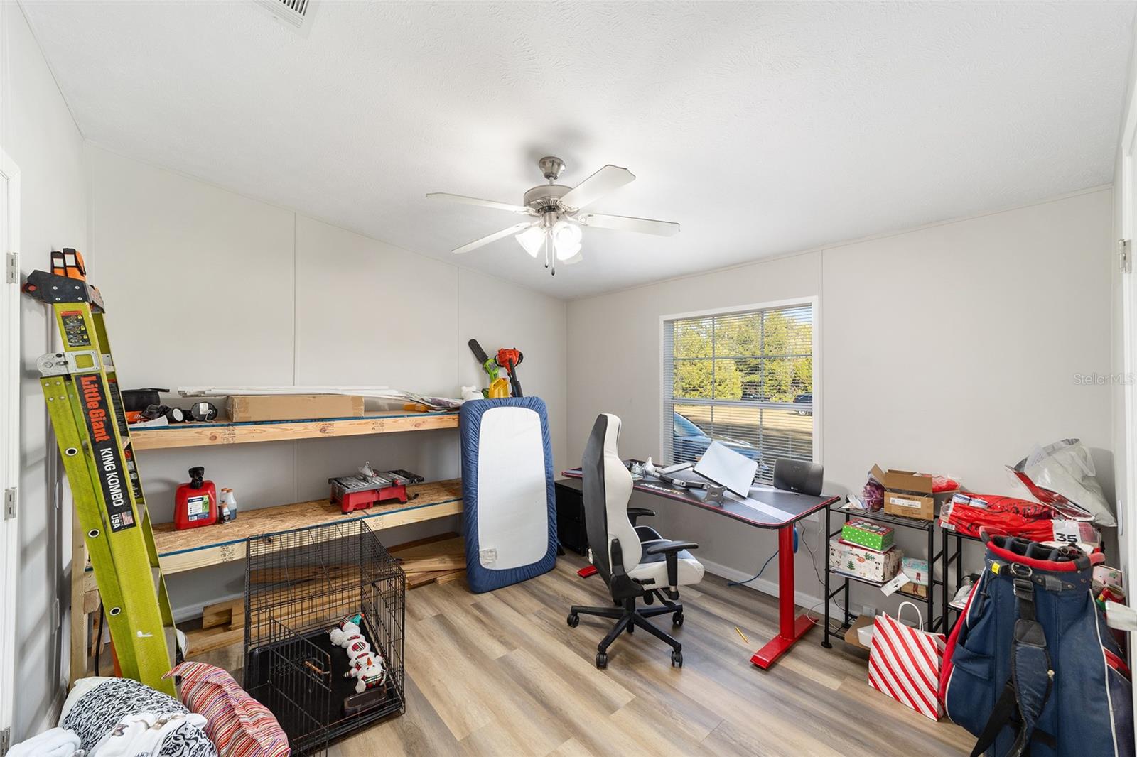 Image 24 of 49 For 11922 197th Terrace