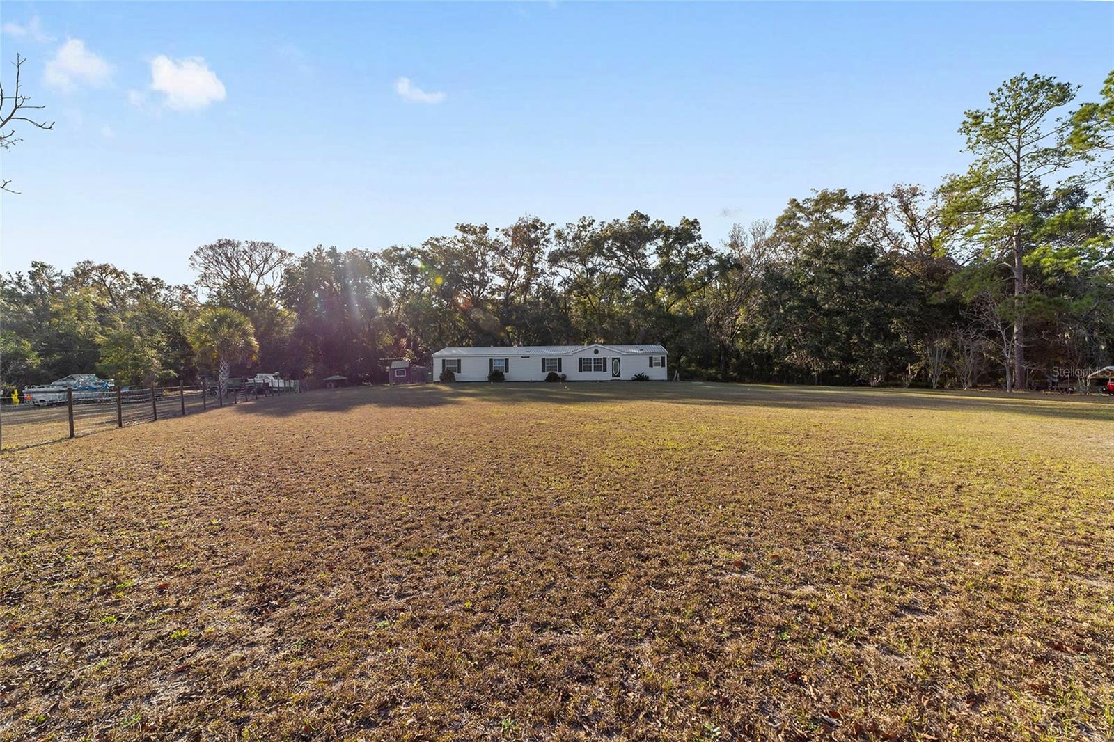 Image 5 of 49 For 11922 197th Terrace