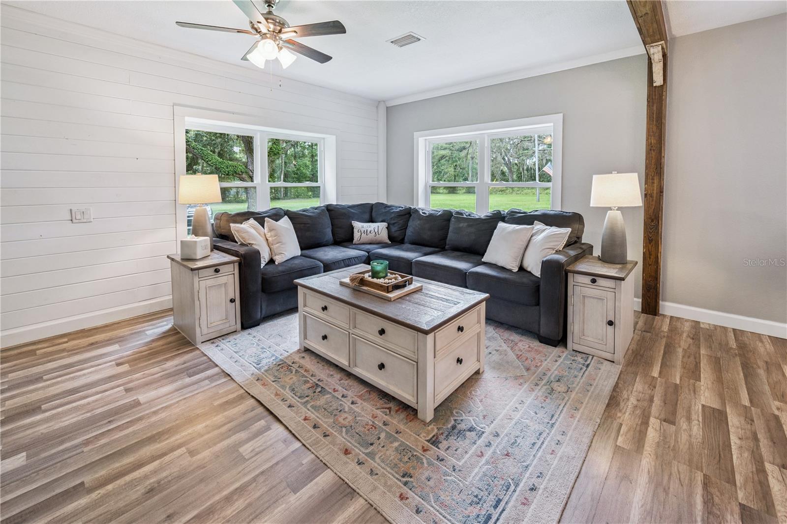 Image 15 of 44 For 14545 155th Avenue