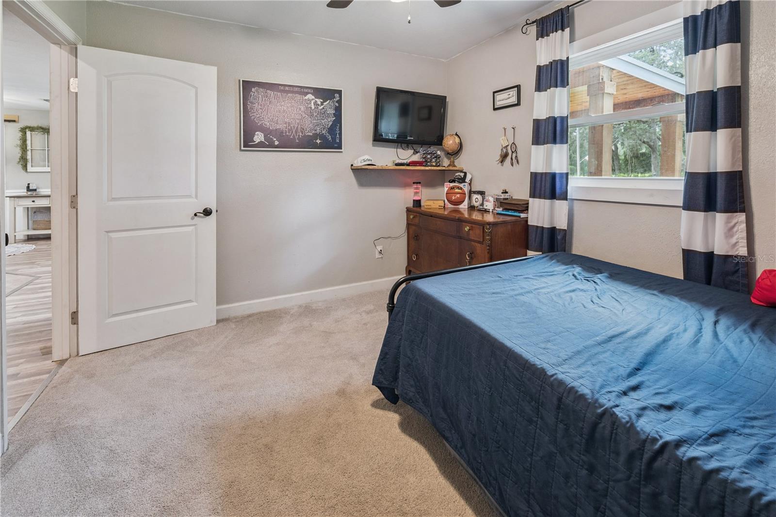 Image 34 of 44 For 14545 155th Avenue