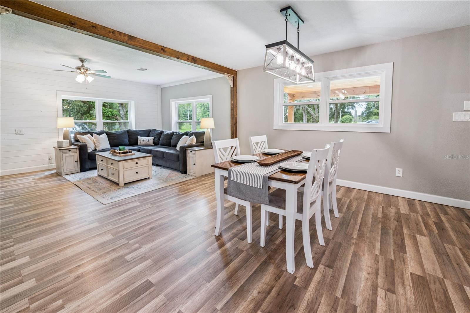 Image 5 of 44 For 14545 155th Avenue