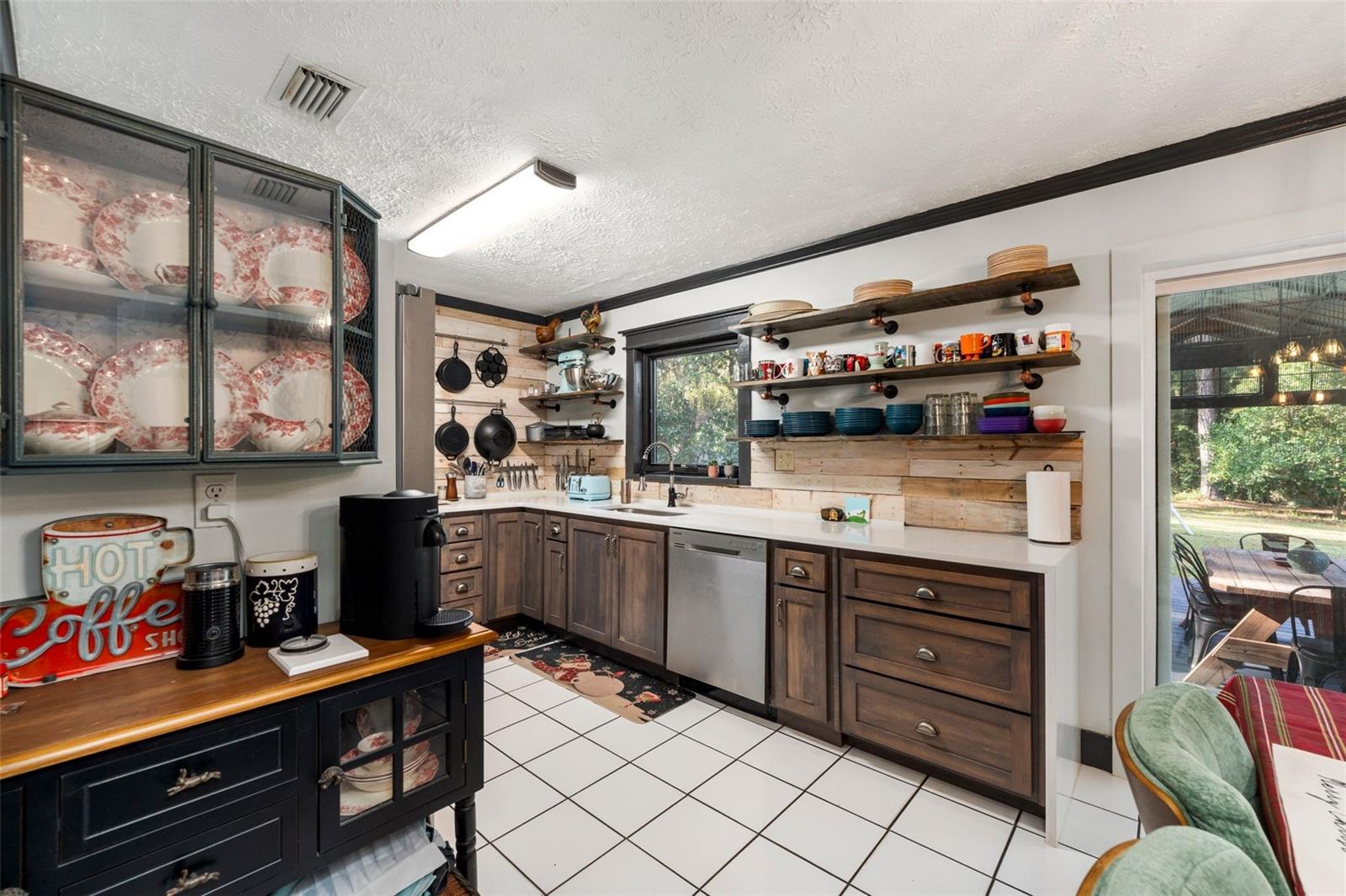 Image 10 of 36 For 4908 45th Street