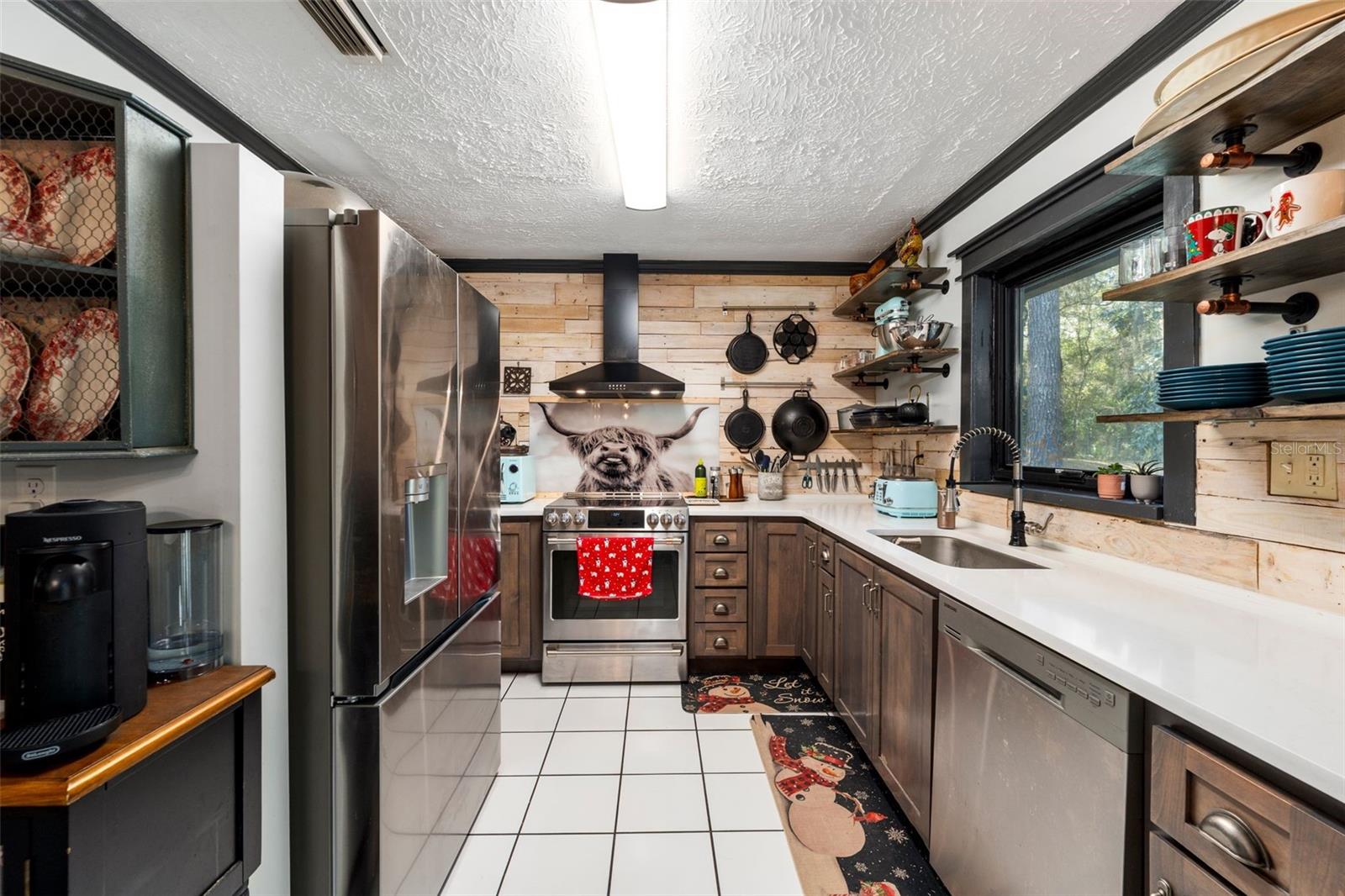 Image 12 of 36 For 4908 45th Street