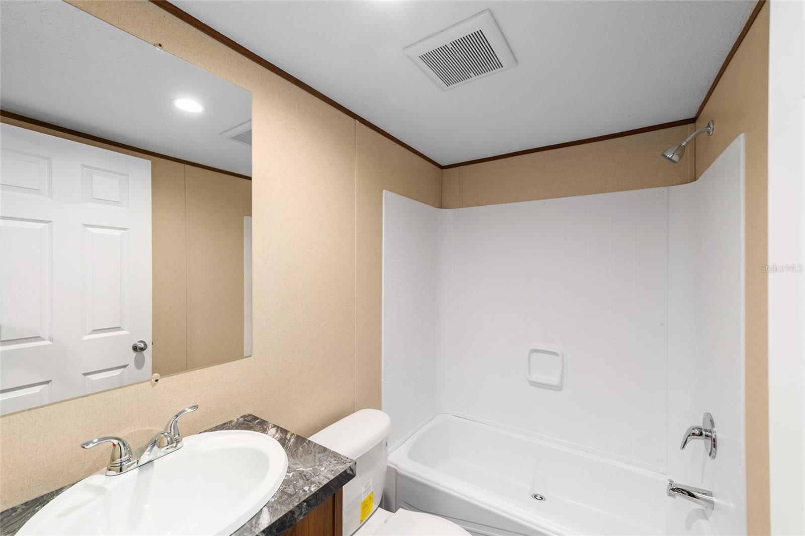 Image 21 of 49 For 221 167th Court