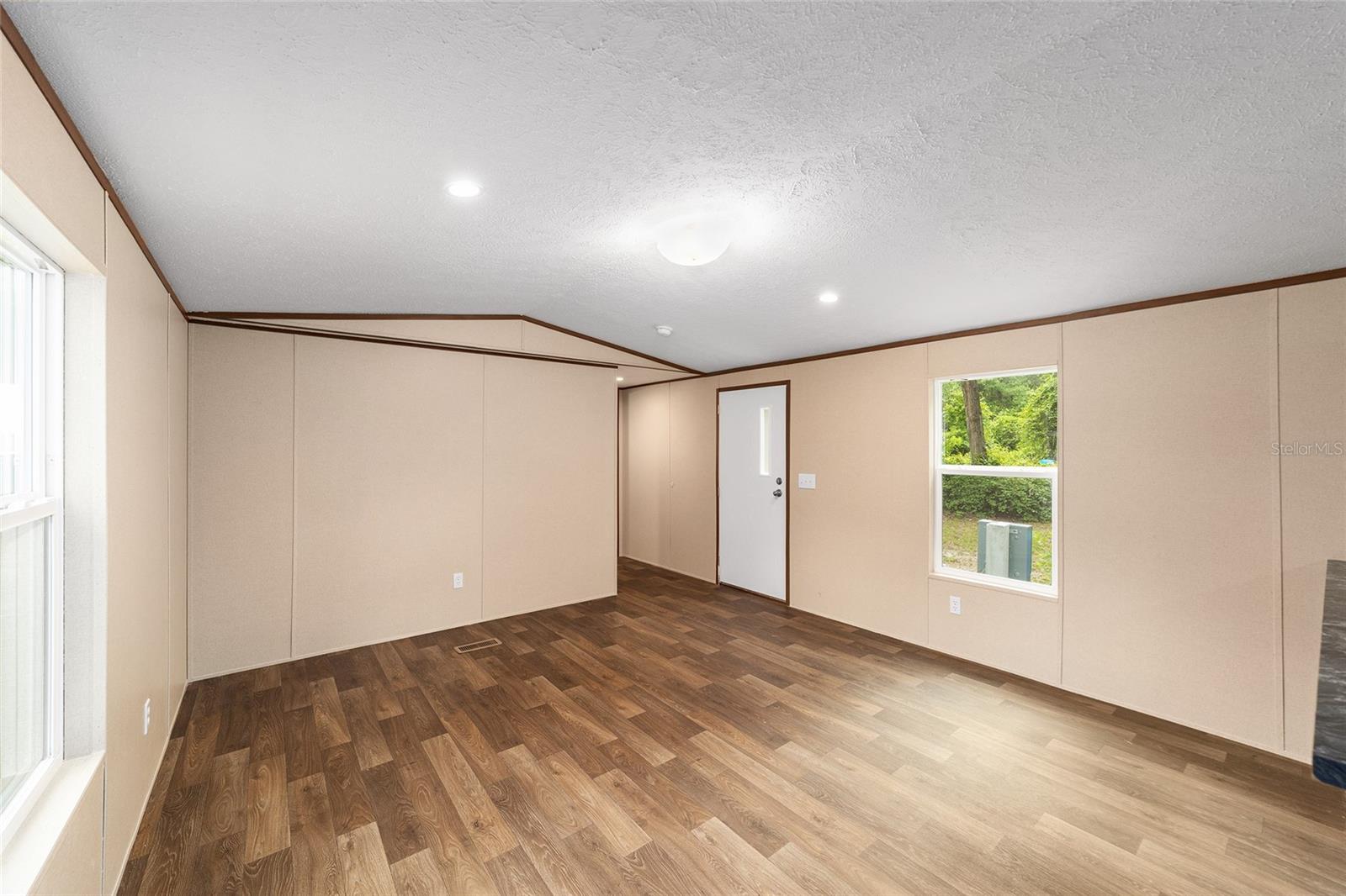 Image 7 of 49 For 221 167th Court