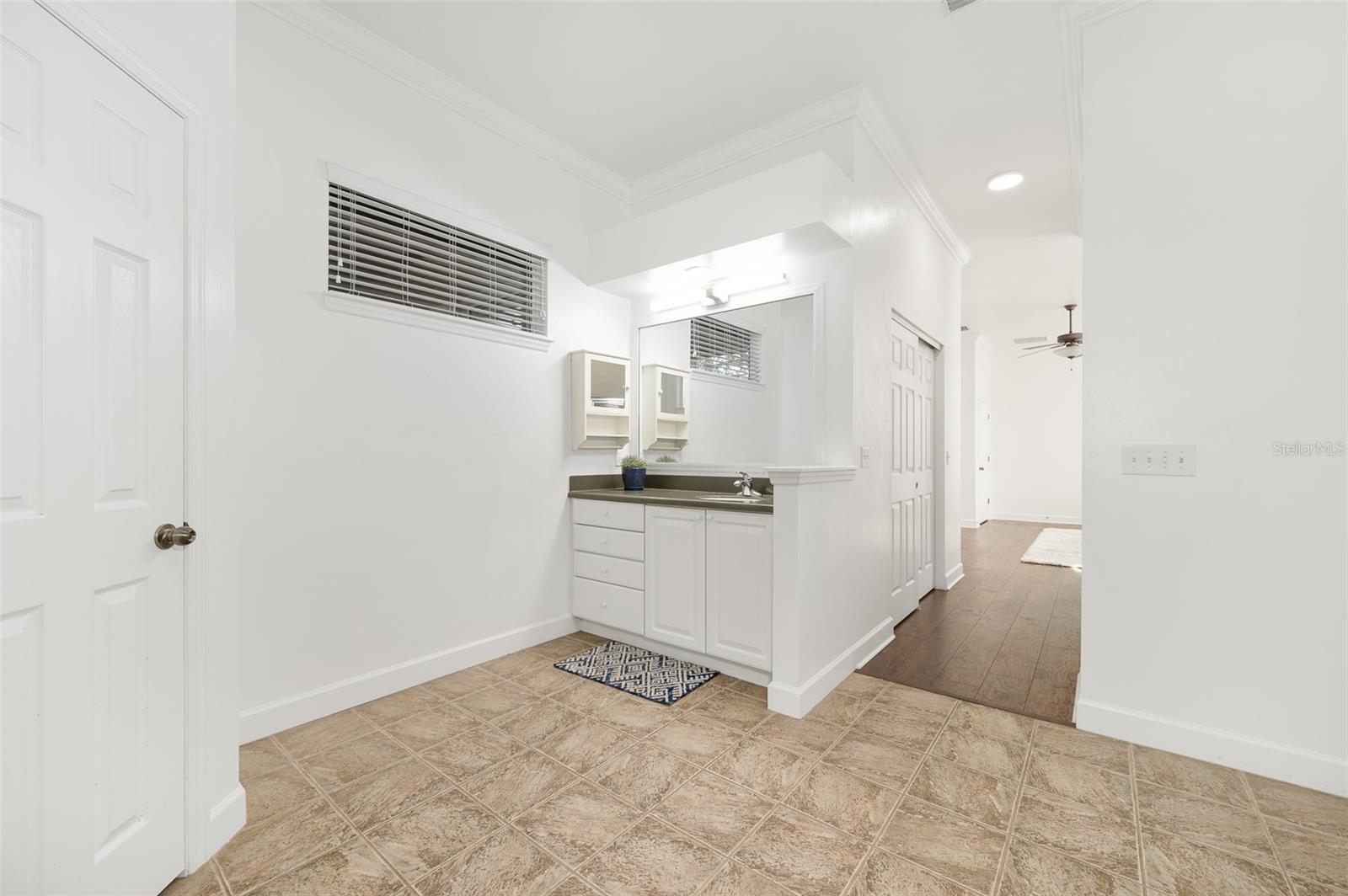 Image 22 of 51 For 7636 86th Way