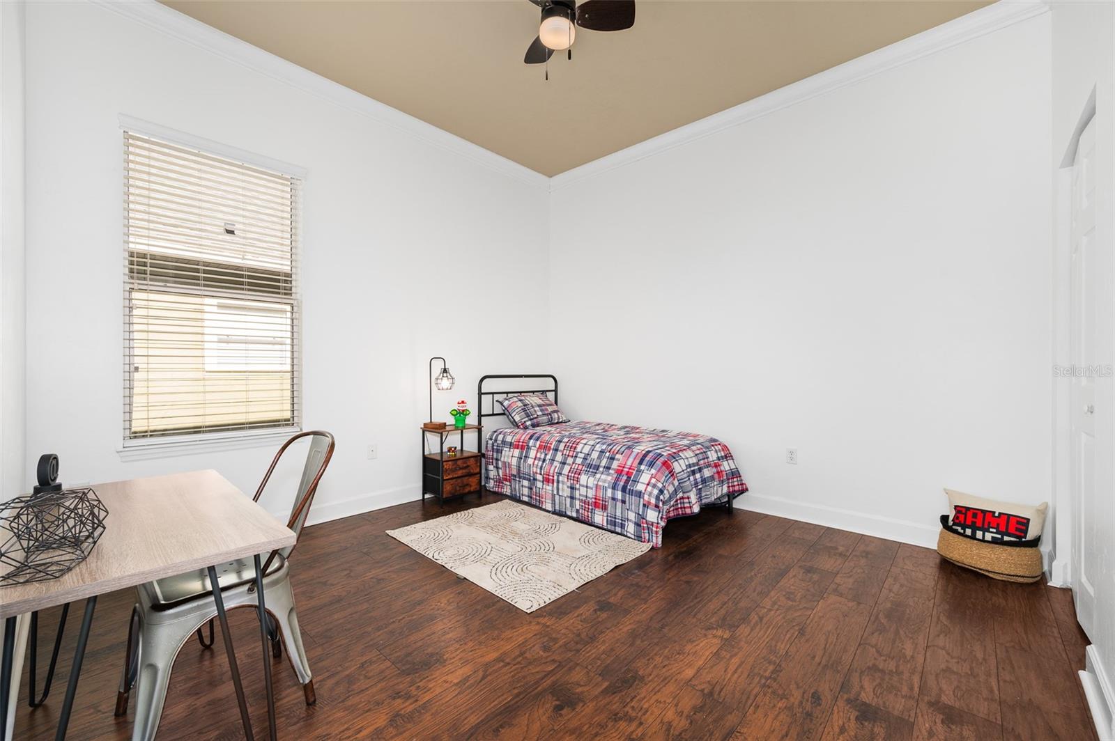 Image 29 of 51 For 7636 86th Way