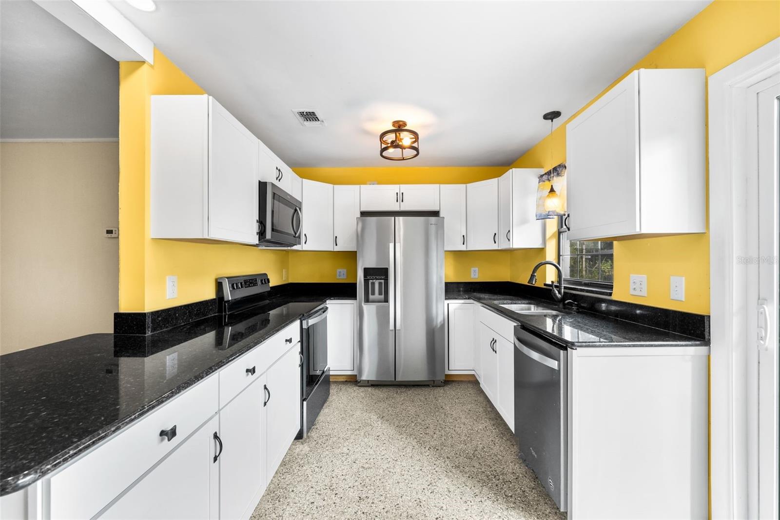 Image 13 of 31 For 4005 21st Drive