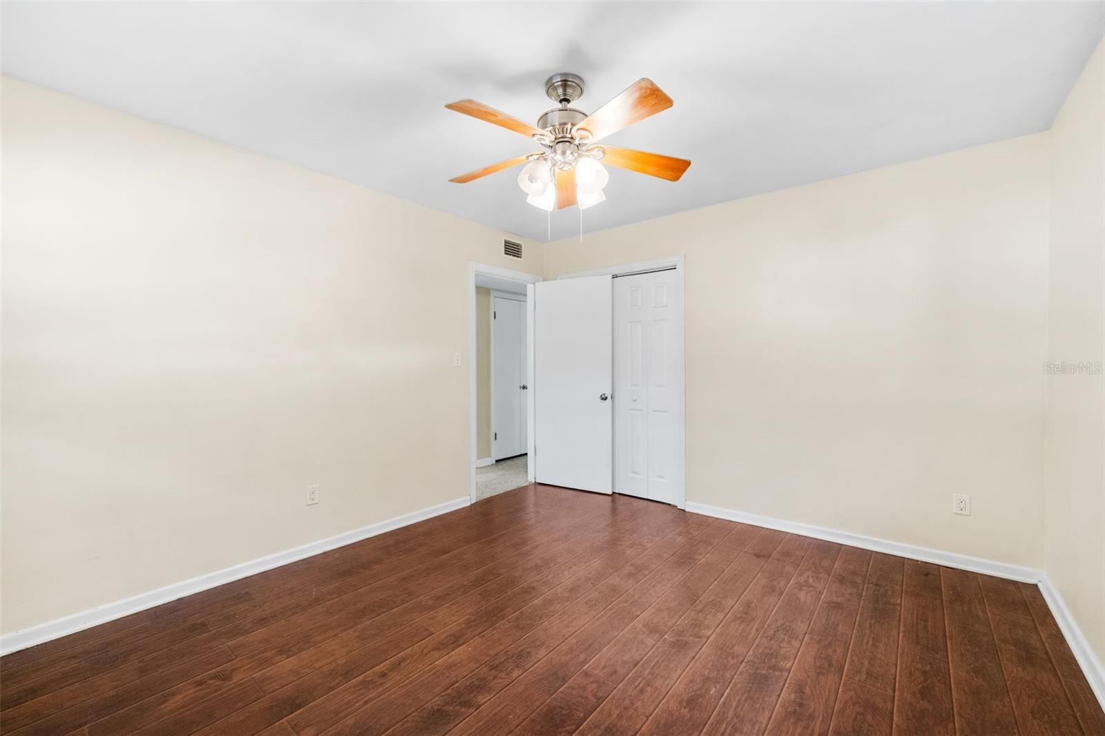 Image 20 of 31 For 4005 21st Drive