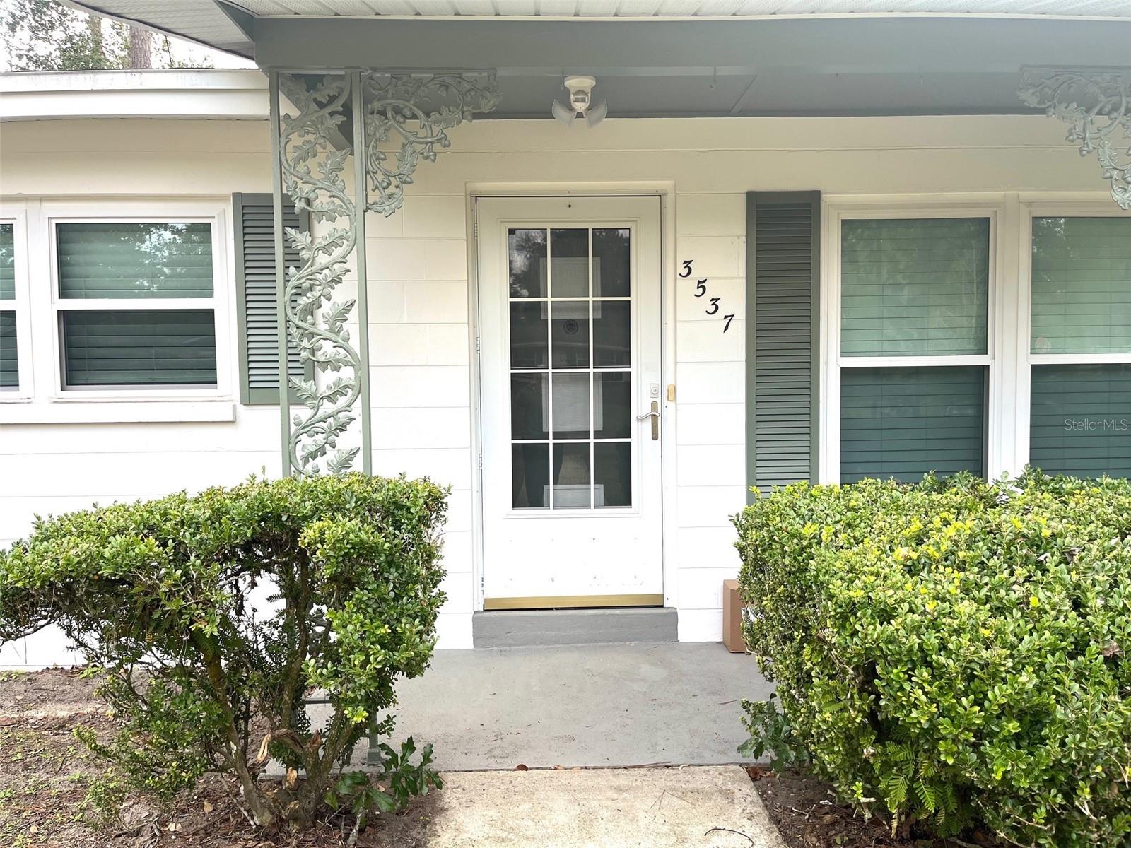 Image 2 of 33 For 3537 50th Avenue