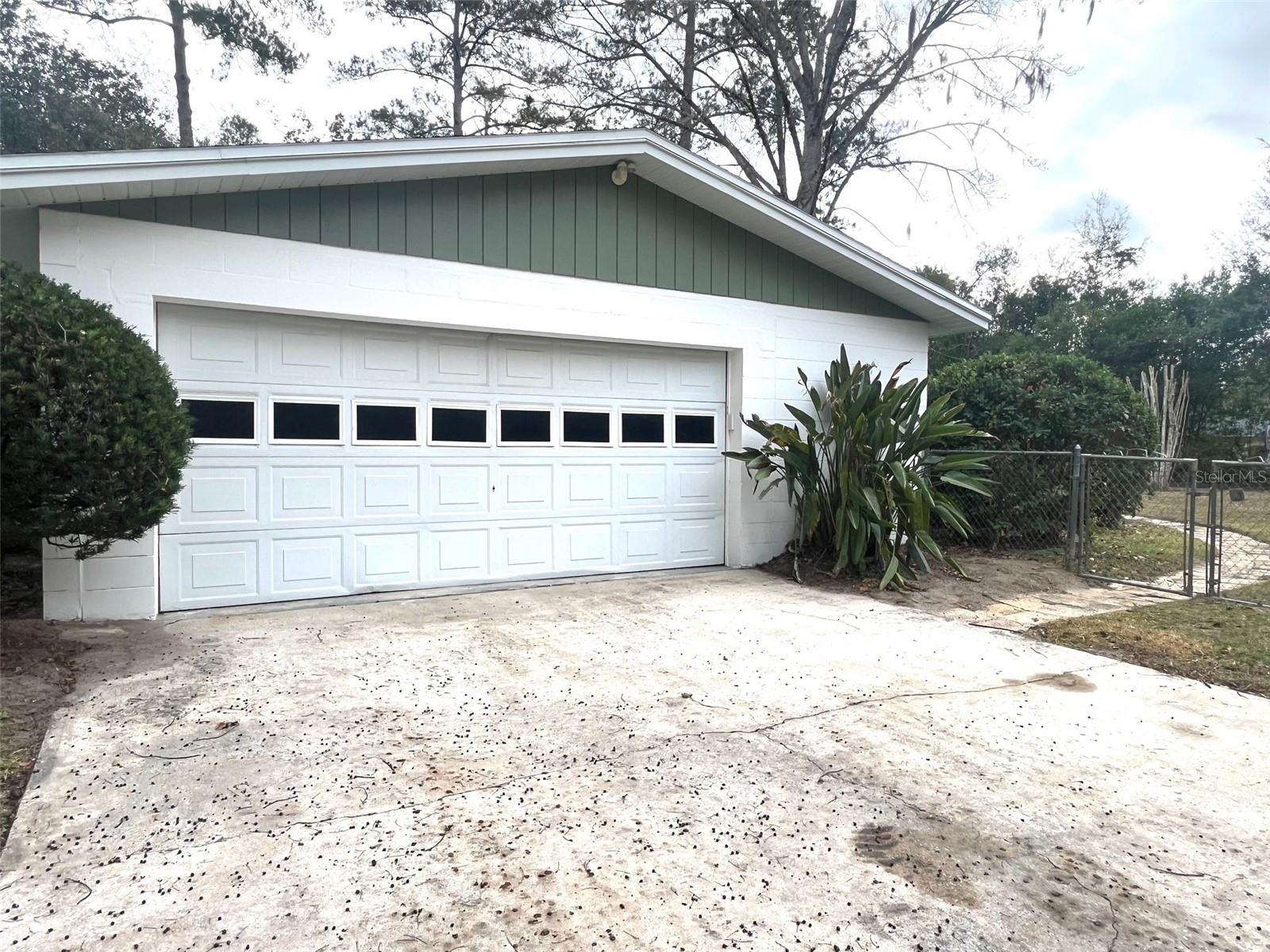 Image 4 of 33 For 3537 50th Avenue