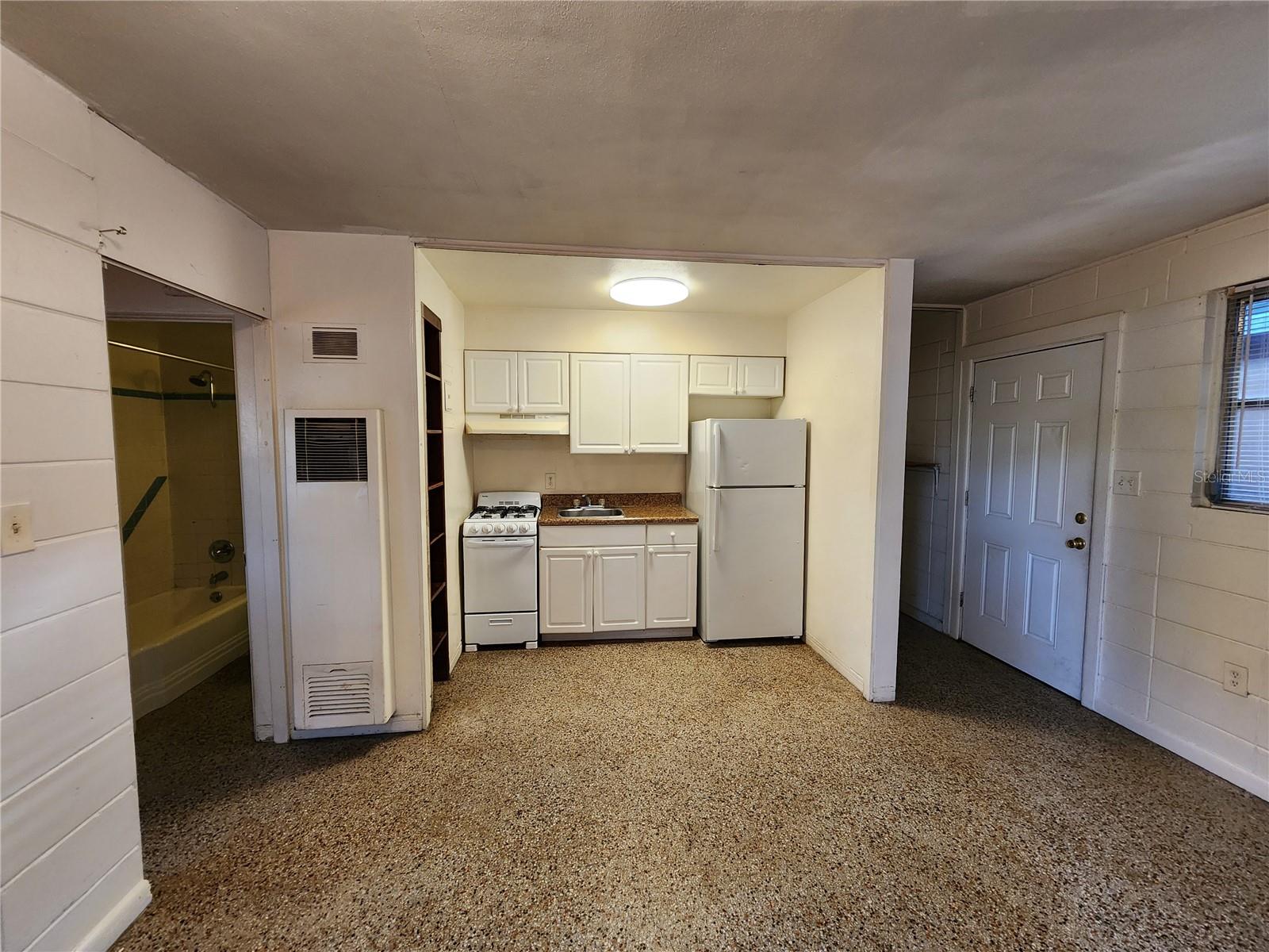 Listing photo id 12 for Address Not Provided