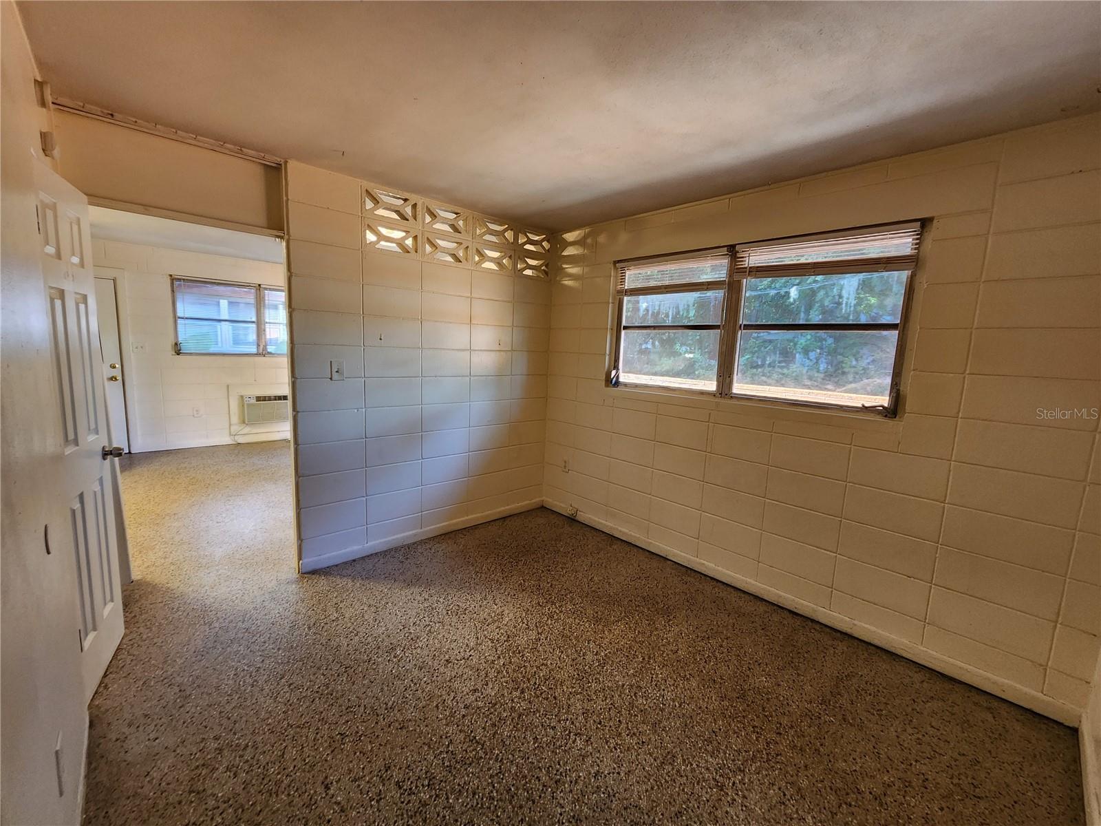 Listing photo id 2 for Address Not Provided