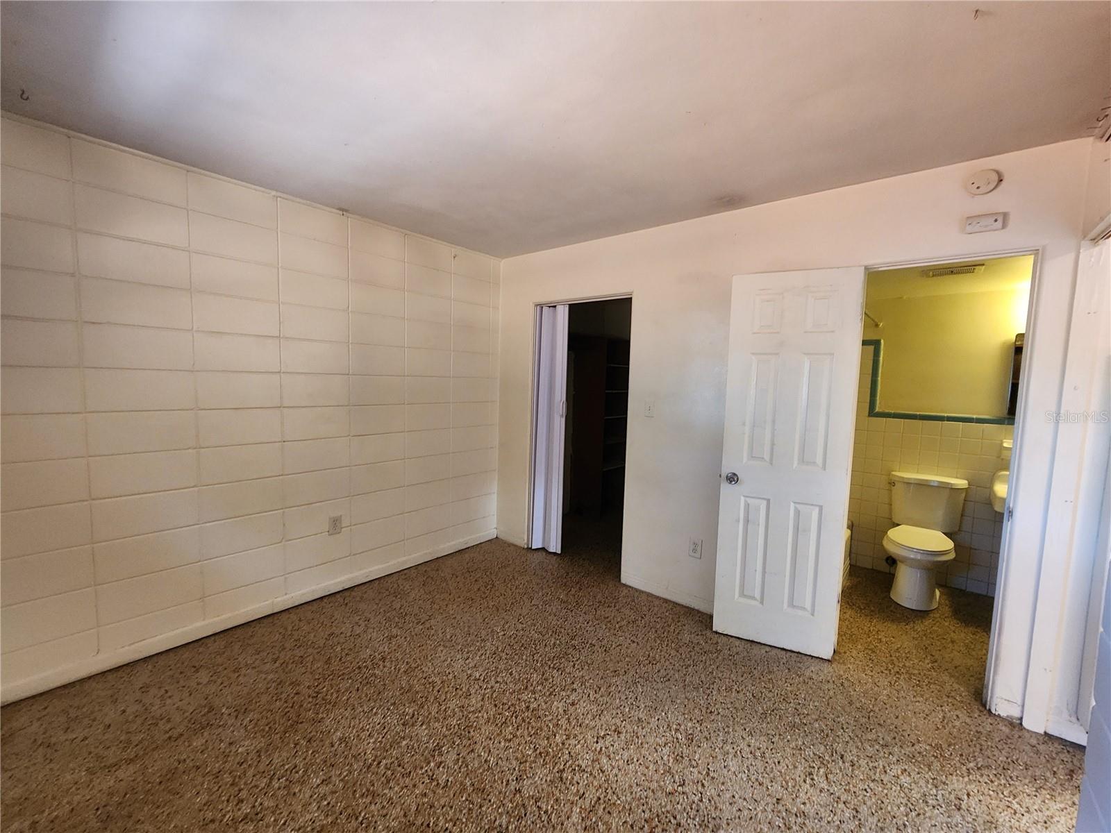 Listing photo id 5 for Address Not Provided