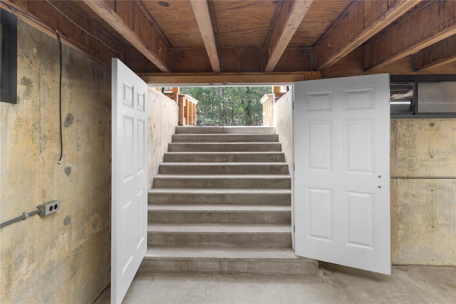 Image 73 of 94 For 8350 77th Place