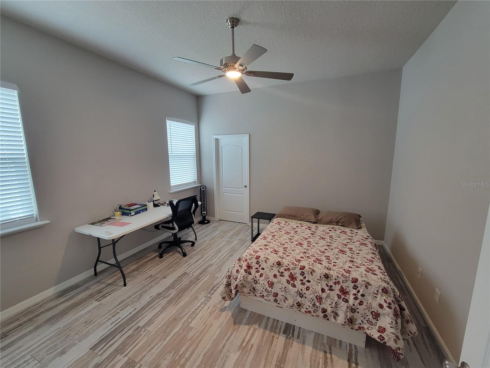 Image 14 of 25 For 6323 47th Terrace