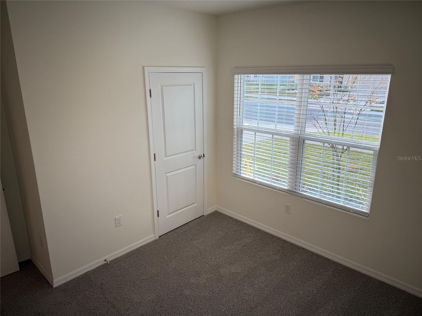 Image 17 of 28 For 5322 52nd Court