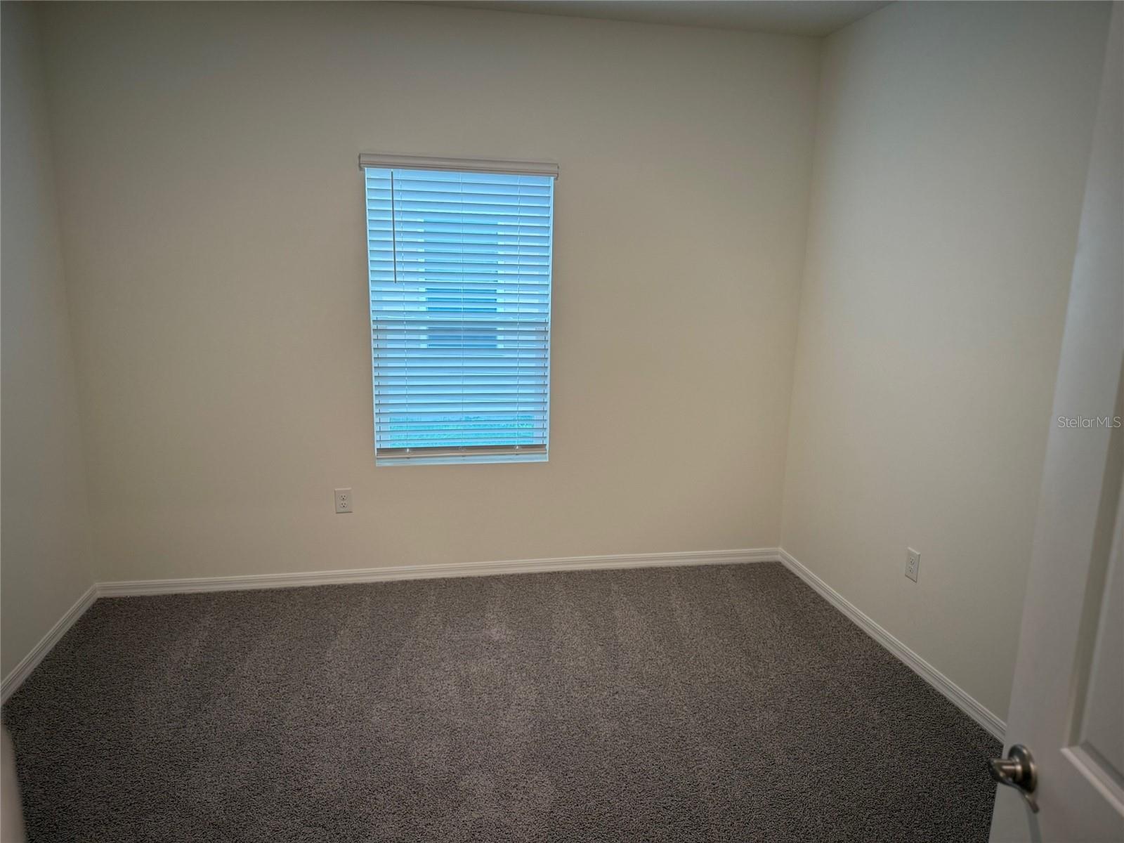 Image 20 of 28 For 5322 52nd Court