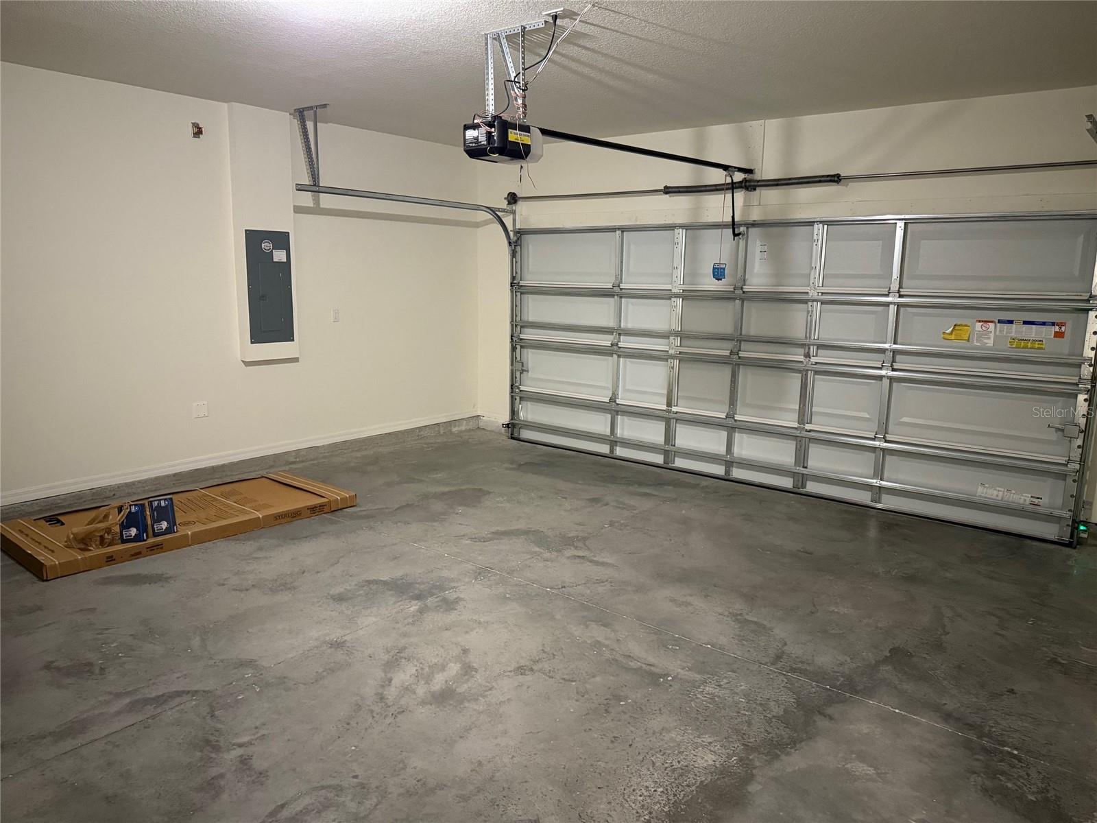 Image 24 of 28 For 5322 52nd Court