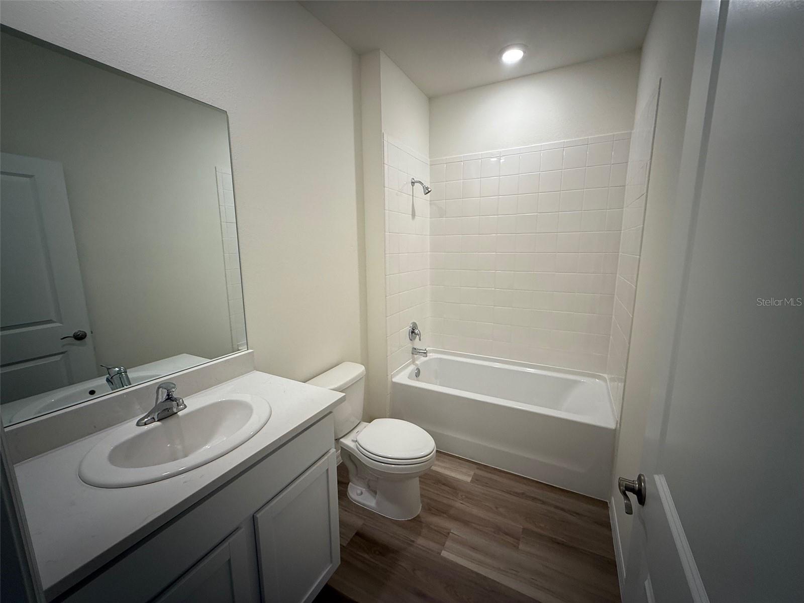 Image 23 of 30 For 5314 52nd Court