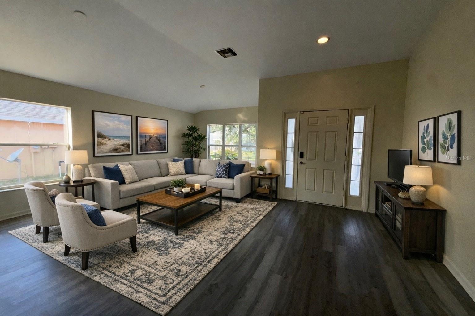 Image 7 of 19 For 5000 40th Place