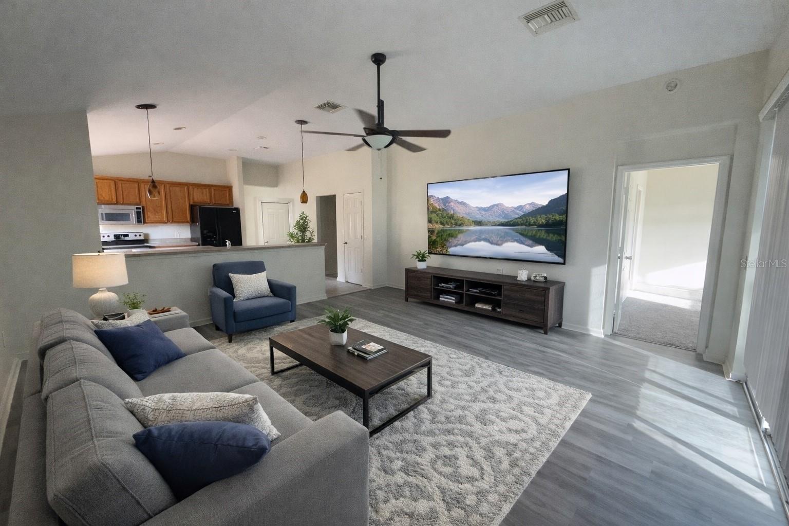 Image 8 of 19 For 5000 40th Place