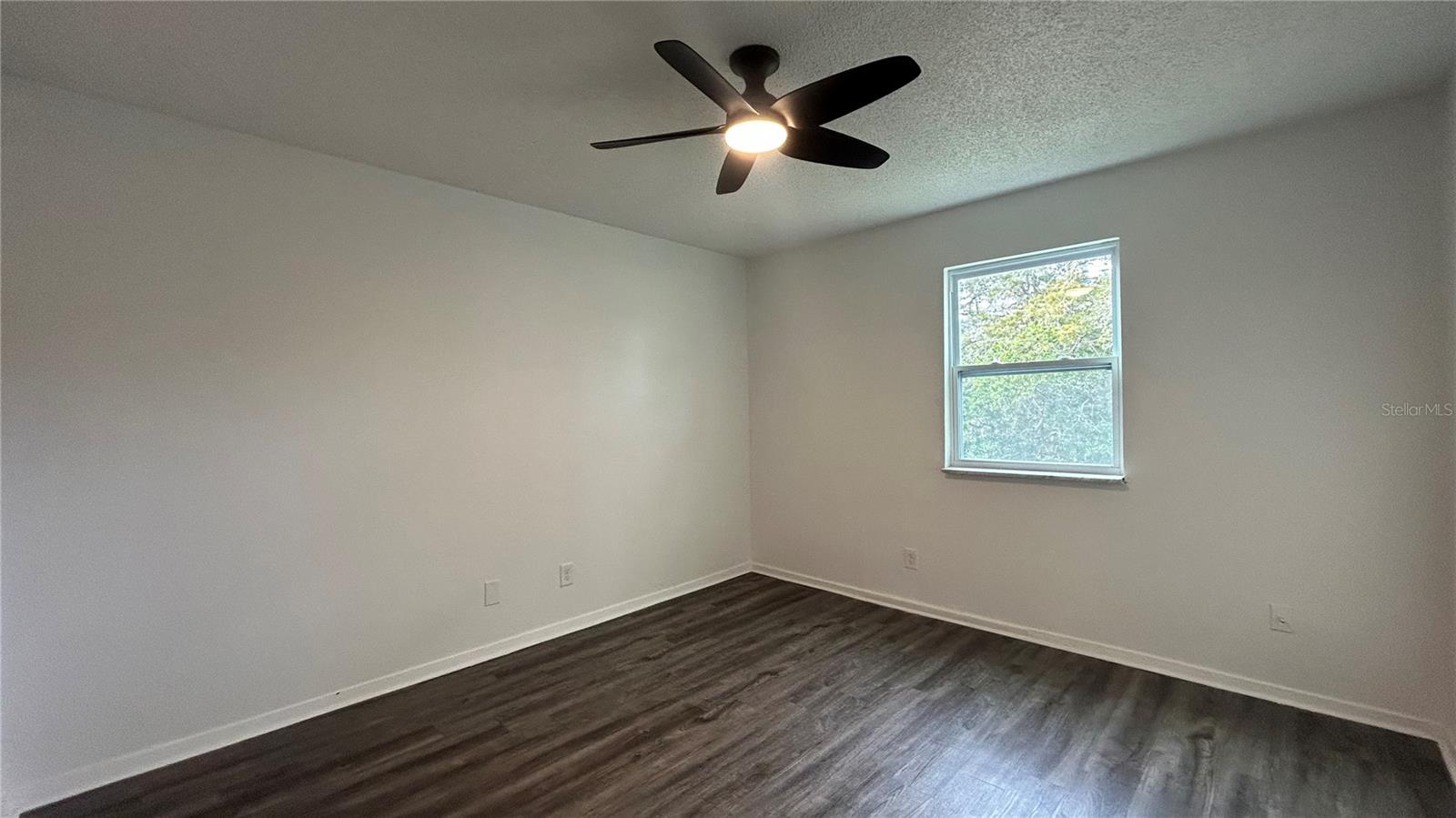 Image 11 of 16 For 6519 Newberry Road 705