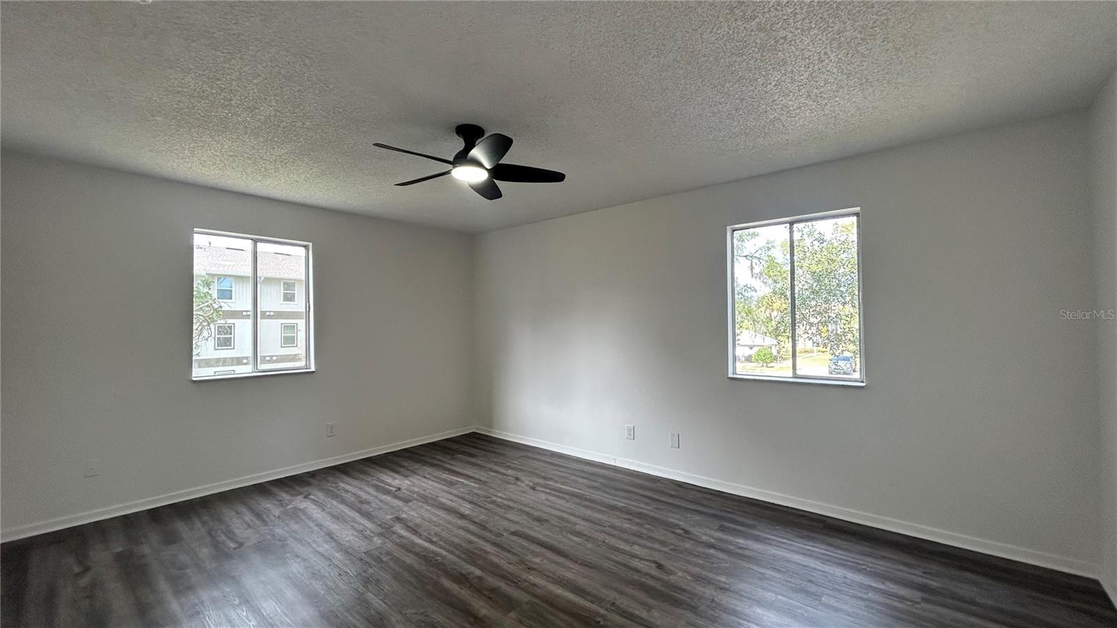 Image 12 of 16 For 6519 Newberry Road 705