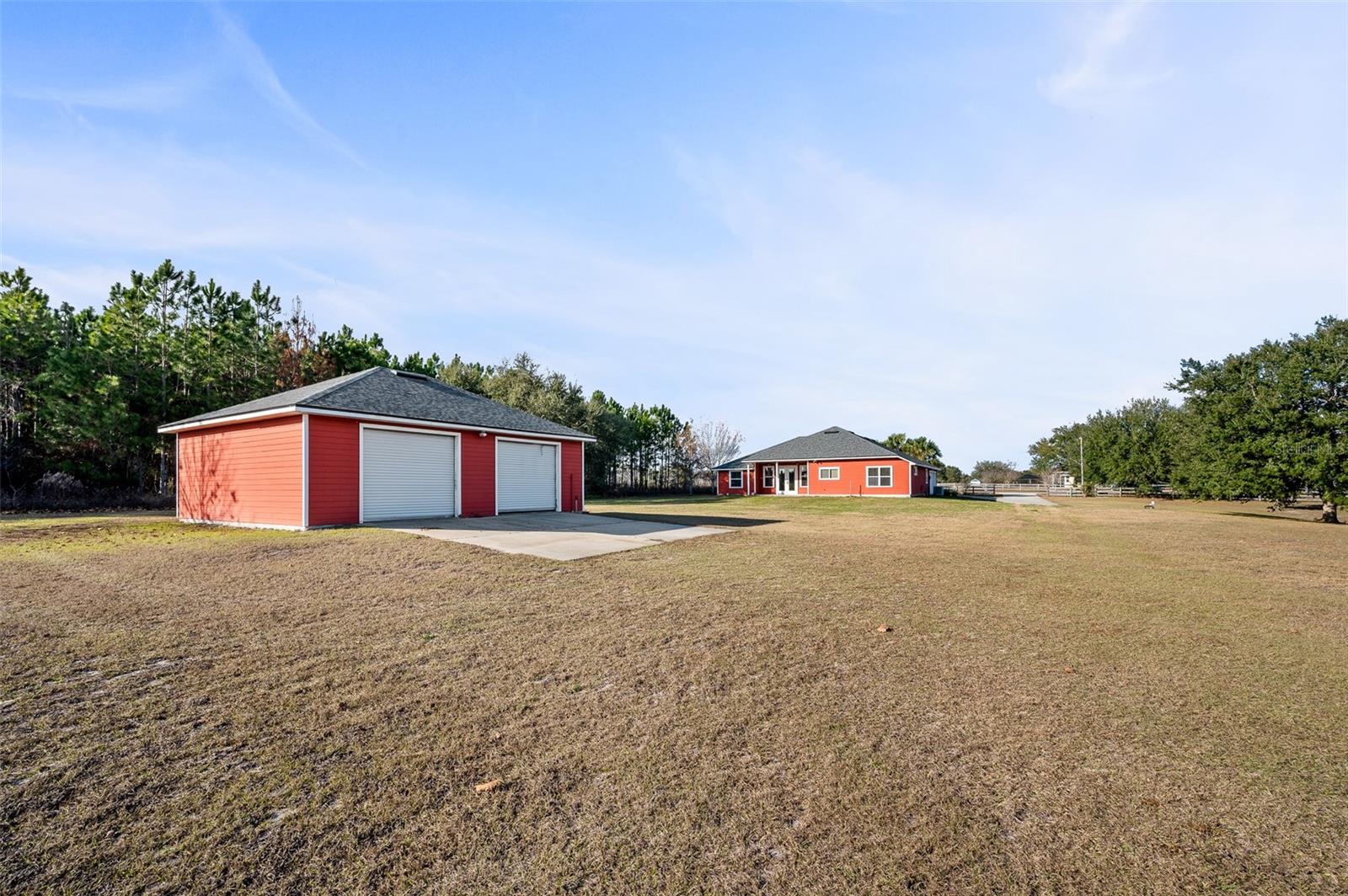 Image 34 of 40 For 10215 98 Th Avenue